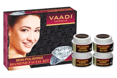 Vaadi Herbals Skin-Polishing Diamond Facial Kit 70gm