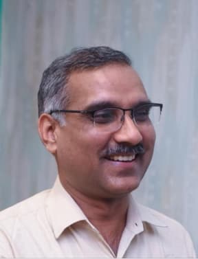 Dr. Sunil Arya