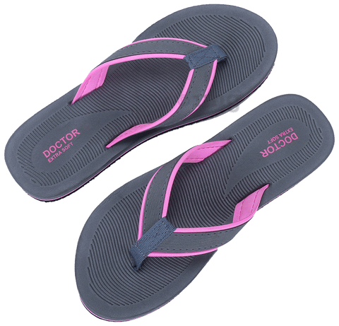 Nike slippers sales with cushion