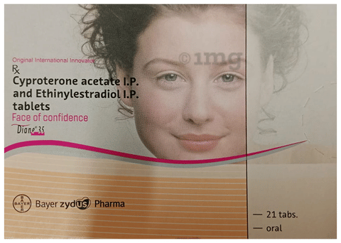 Qattiq mushukni sikdi Helena Sweet surati