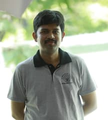 Dr. Naveen Kumar